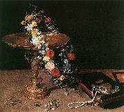 BRUEGHEL, Jan the Elder, Still-Life with Garland of Flowers and Golden Tazza fdg